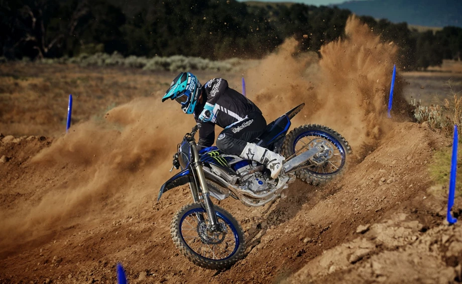 Yamaha YZ450F Monster Energy Edition Bild 9: Yamaha YZ450F Monster Energy Edition