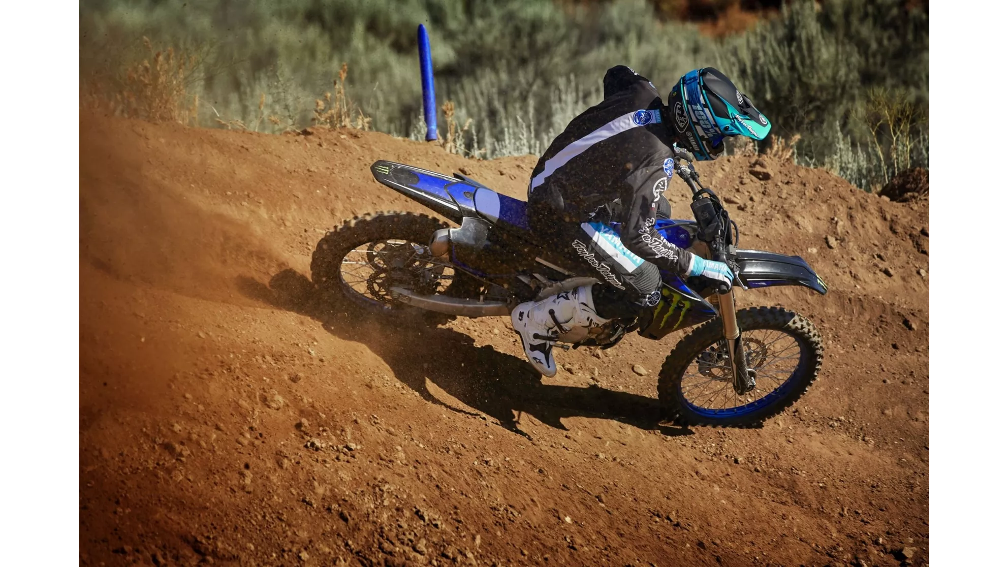 Yamaha YZ450F Monster Energy Edition - Image 11 Yamaha YZ450F Monster Energy Edition - Image 11