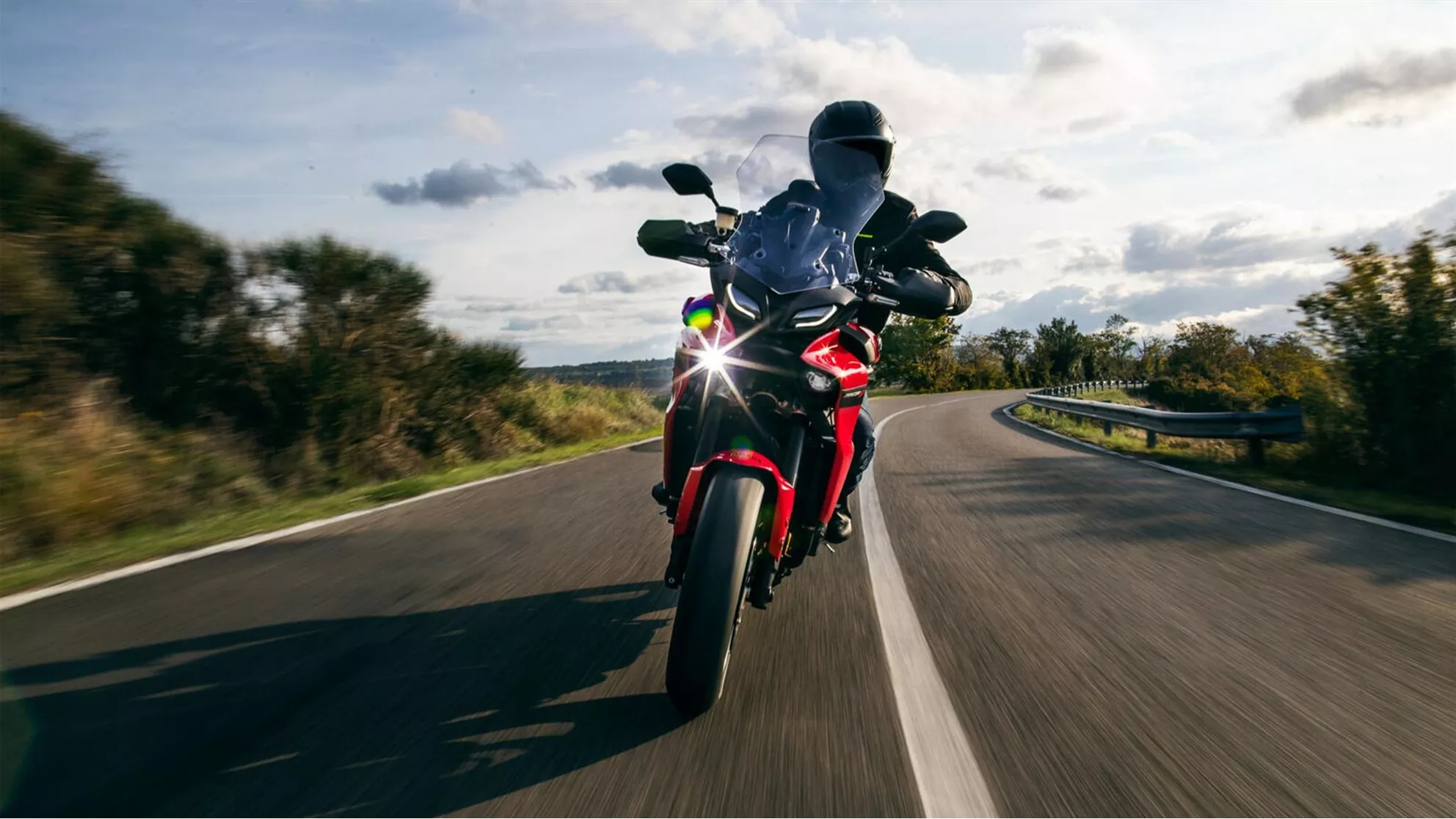 Yamaha Tracer 9 - Image 1 Yamaha Tracer 9 - Image 1