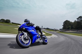 Yamaha R6 RACE 2021 - Bild 5 Yamaha R6 RACE 2021 - Bild 5