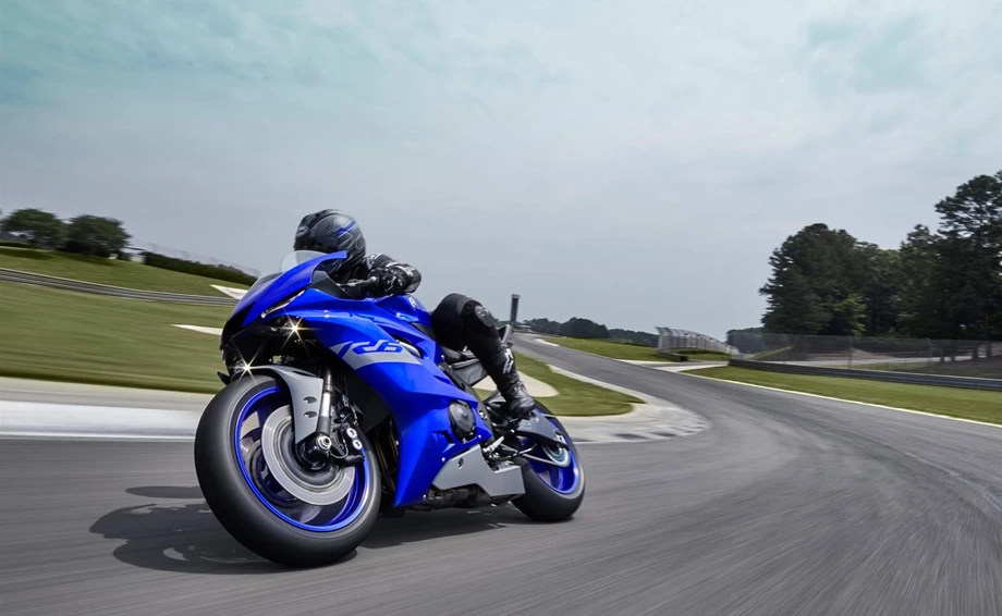 Yamaha R6 RACE Bild 4: Yamaha R6 RACE