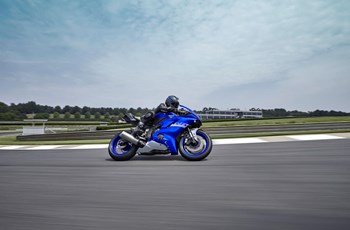 Yamaha R6 RACE 2021 - Bild 7 Yamaha R6 RACE 2021 - Bild 7