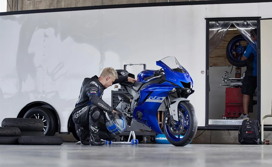Yamaha R6 RACE Bild 9: Yamaha R6 RACE