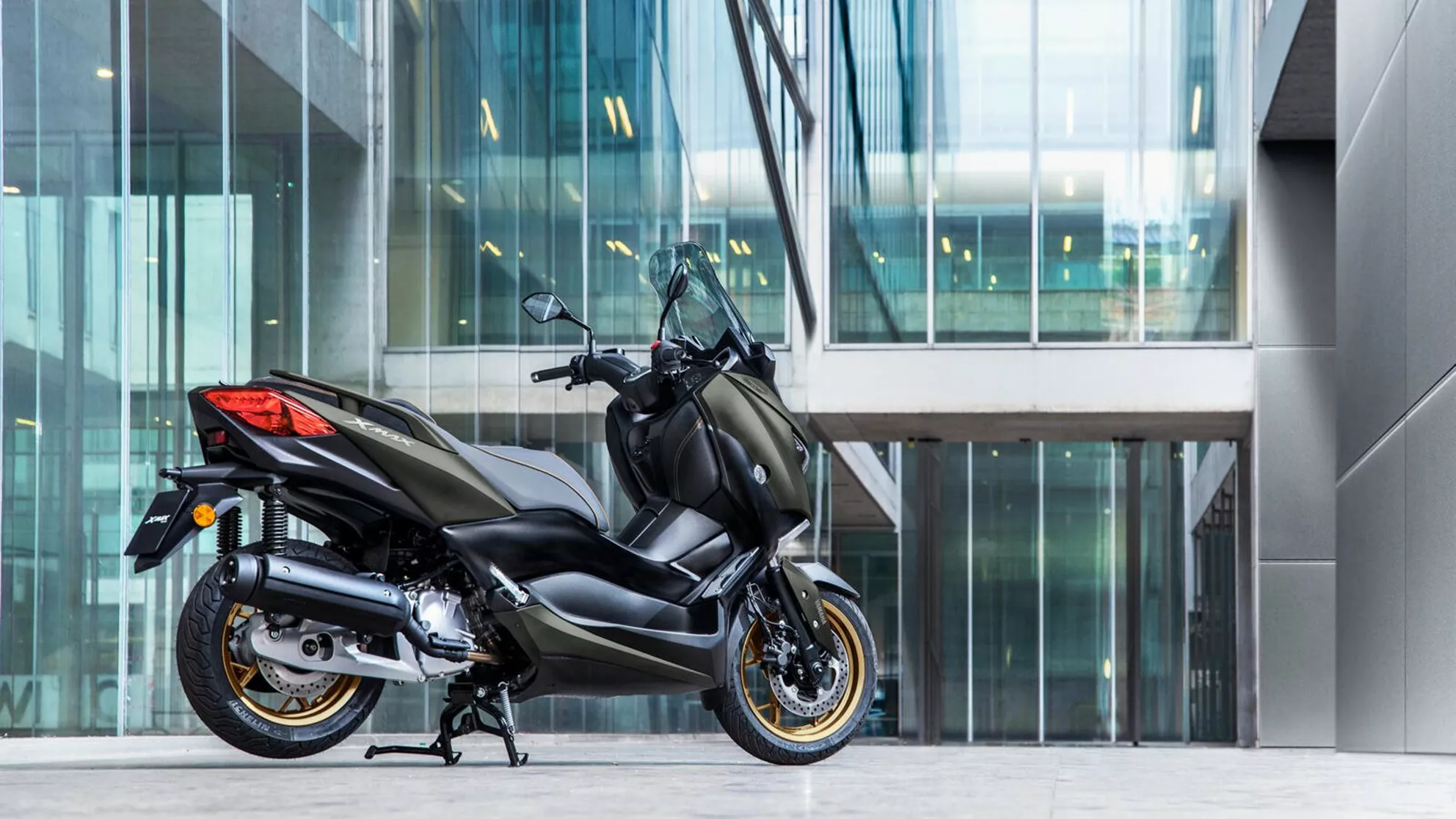 Yamaha XMAX 125 Tech MAX - Image 10 Yamaha XMAX 125 Tech MAX - Image 10