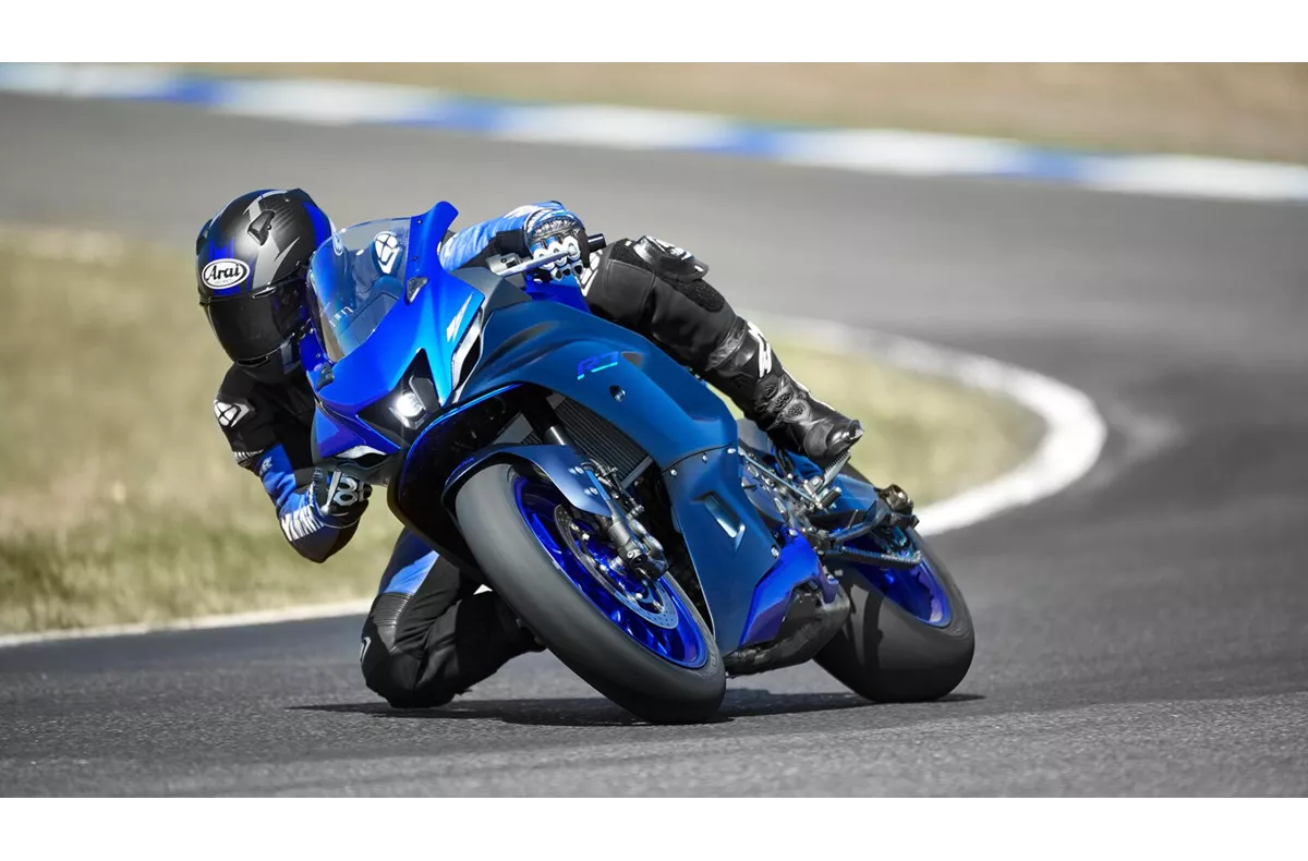 Yamaha R7 Yamaha R7