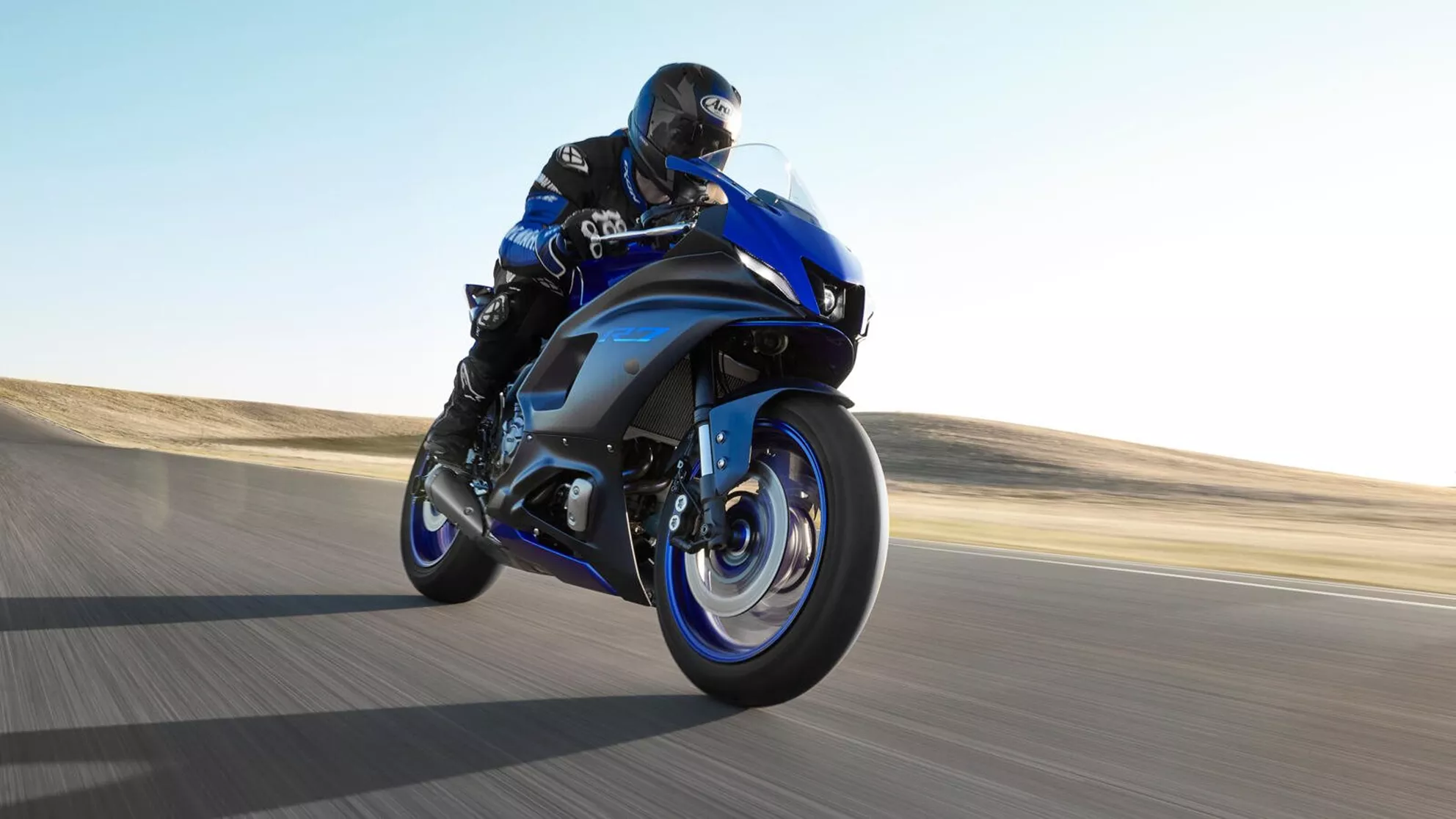 Yamaha R7 - Image 4 Yamaha R7 - Image 4