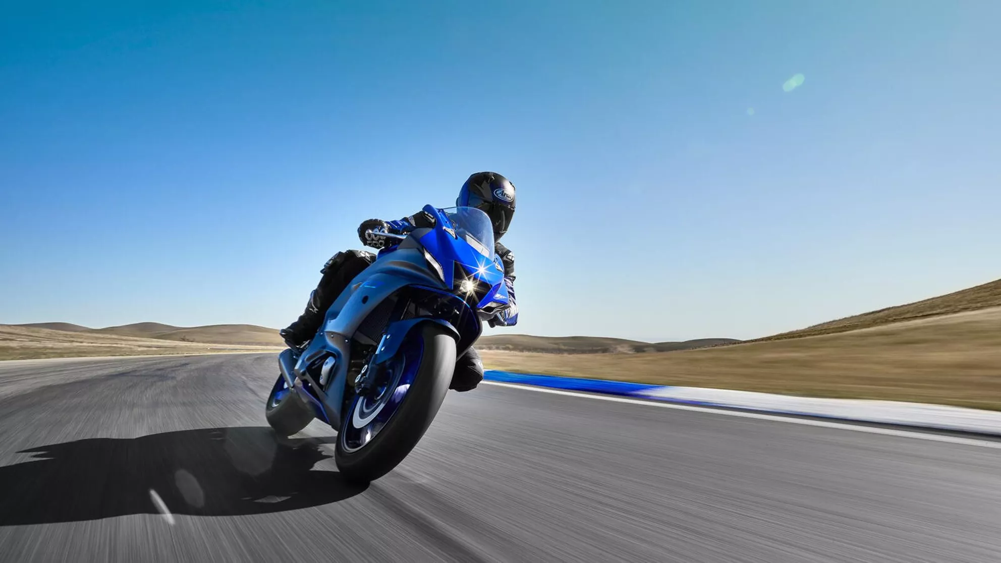 Yamaha R7 - Image 12 Yamaha R7 - Image 12