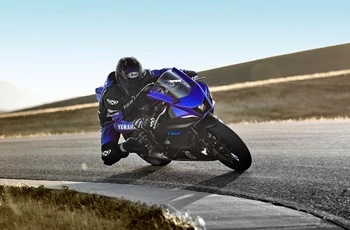 Yamaha R7 2021 - Bild 22 Yamaha R7 2021 - Bild 22