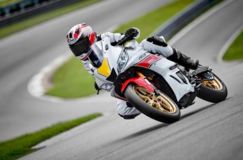 Yamaha R3 World GP 60th Anniversary 2021 - Bild 5 Yamaha R3 World GP 60th Anniversary 2021 - Bild 5