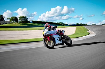 Yamaha R3 World GP 60th Anniversary 2021 - Bild 11 Yamaha R3 World GP 60th Anniversary 2021 - Bild 11
