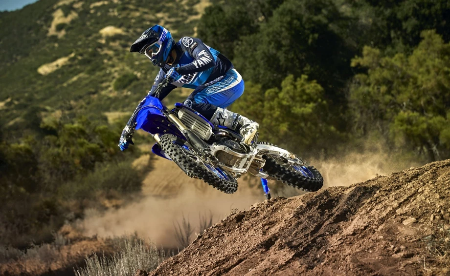 Yamaha YZ450F Bild 10: Yamaha YZ450F