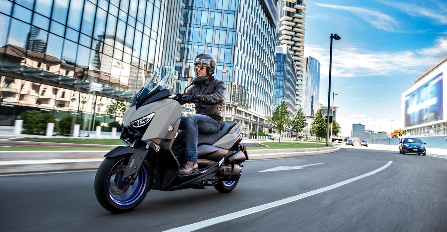 Yamaha XMAX 125