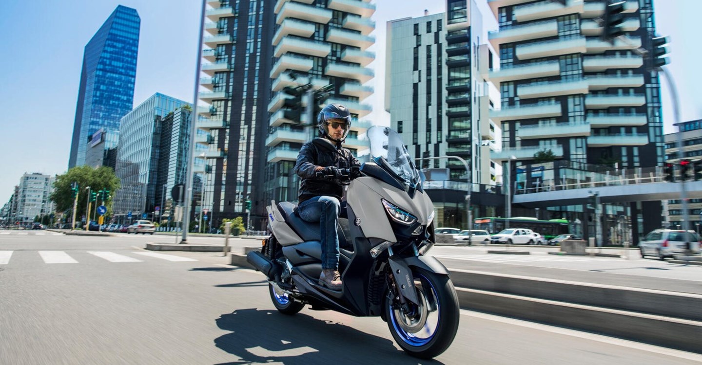 Yamaha XMAX 125