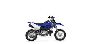 Moto Guzzi V85 TT 2022 vs Yamaha TT-R50E 2021