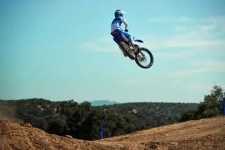 Yamaha YZ125LC Bild 2: Yamaha YZ125LC