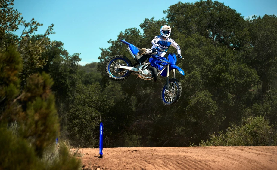 Yamaha YZ125LC Bild 10: Yamaha YZ125LC