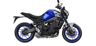 Harley-Davidson Sportster XL 1200 R Roadster 2017 vs Yamaha MT-09 2021