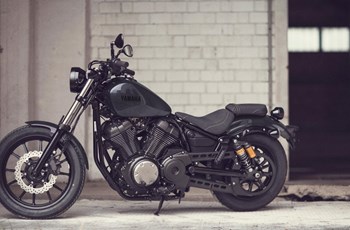 Motorrad, Pedelec, Reisen, Fotografie: Yamaha XV950R Bolt, Abstimmung  Fahrwerk mit Öhlins Stoßdämpfer, lohnt sich der Aufwand?