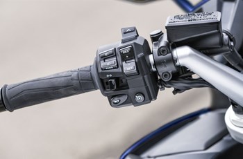 Yamaha FJR1300AE 2021 - Bild 8