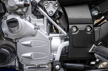 Yamaha FJR1300AE 2021 - Bild 17