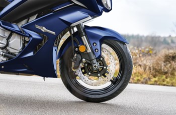 Yamaha FJR1300AE 2021 - Bild 19