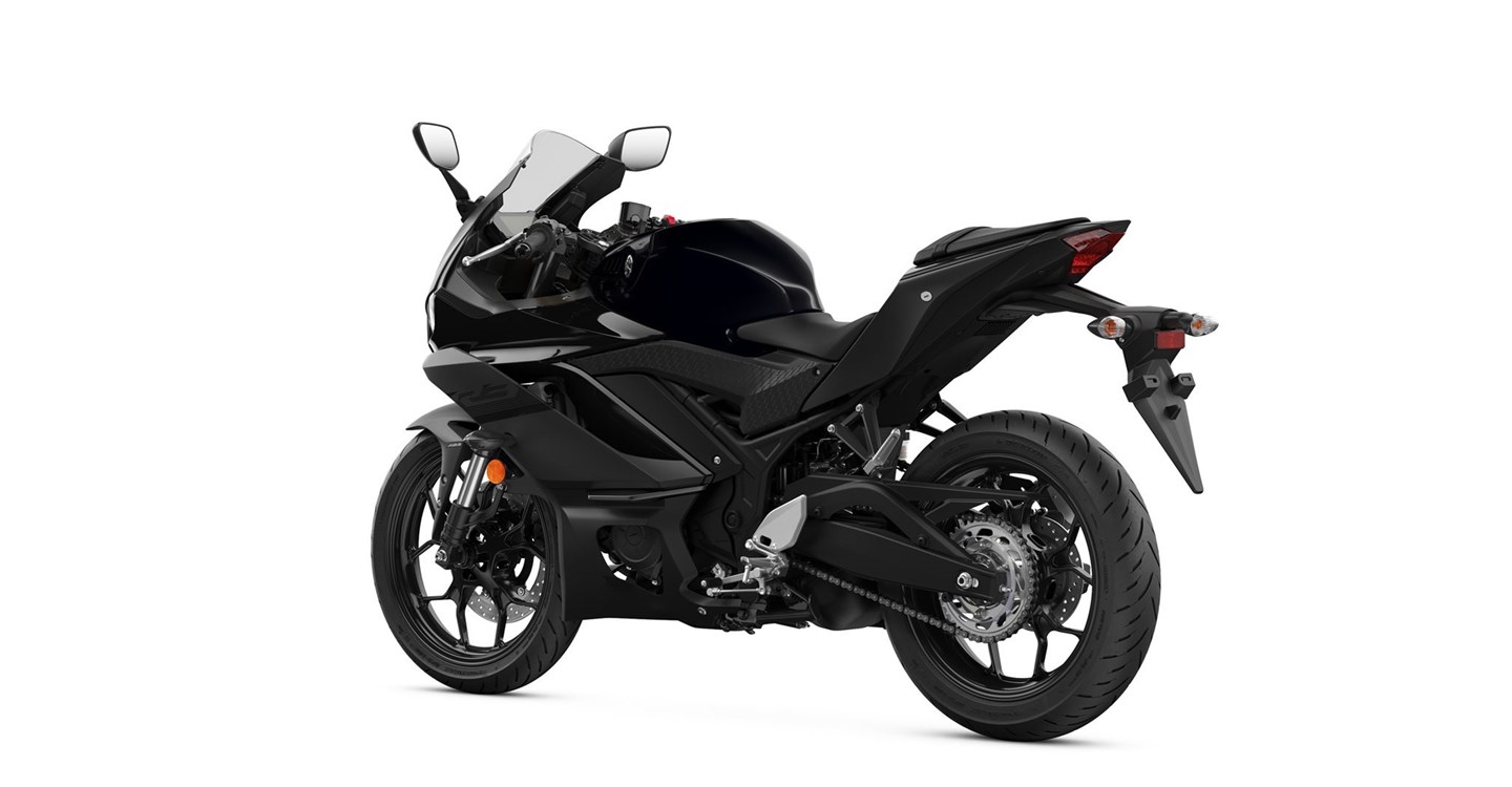 Yamaha R3