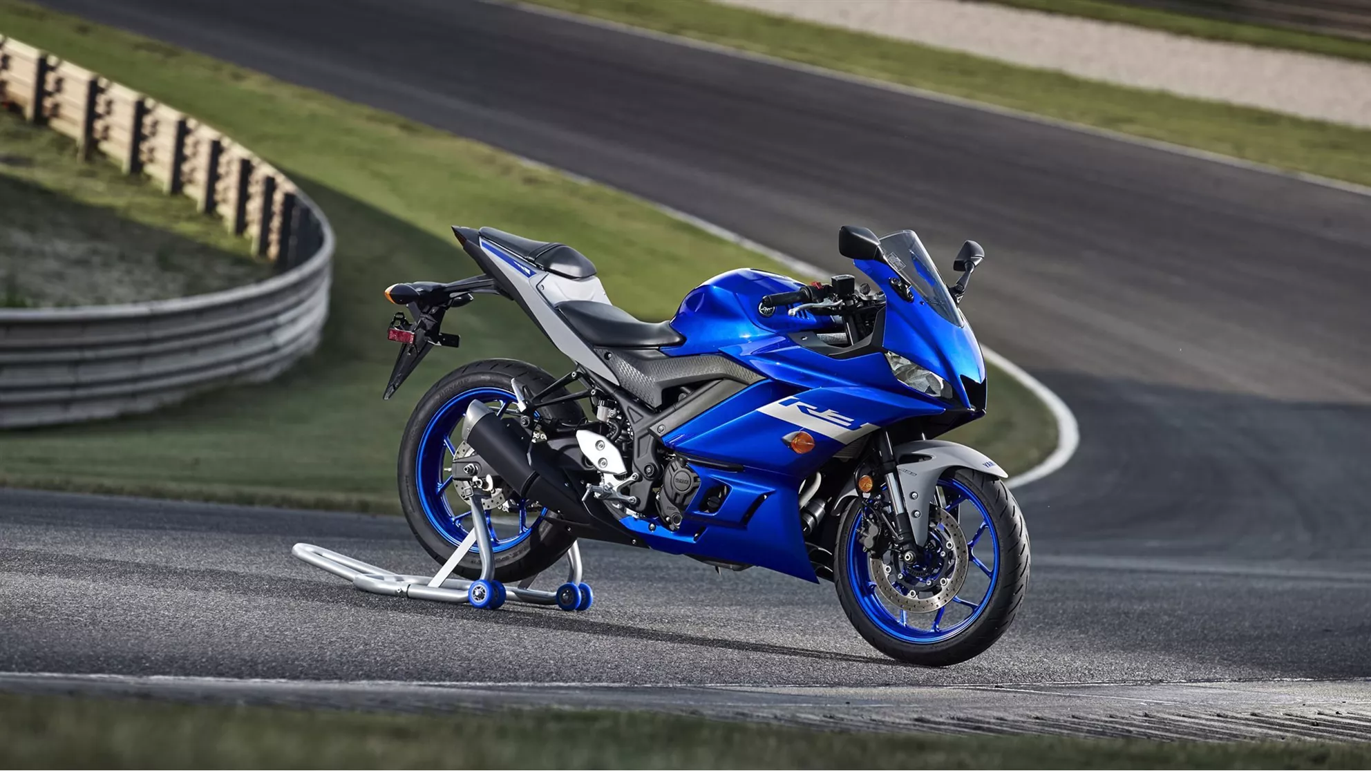 Yamaha R3 - Image 4 Yamaha R3 - Image 4