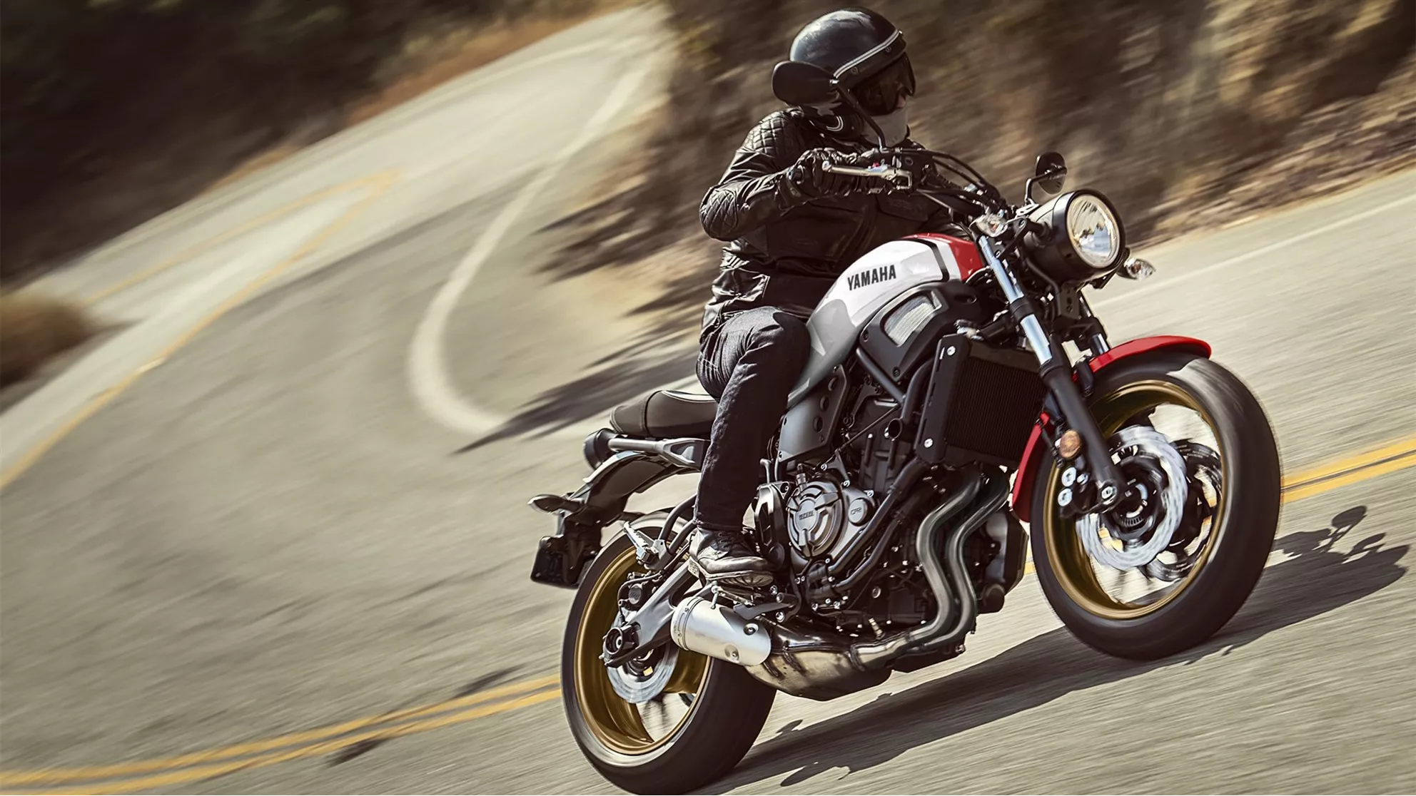 Yamaha XSR700 - Image 6 Yamaha XSR700 - Image 6