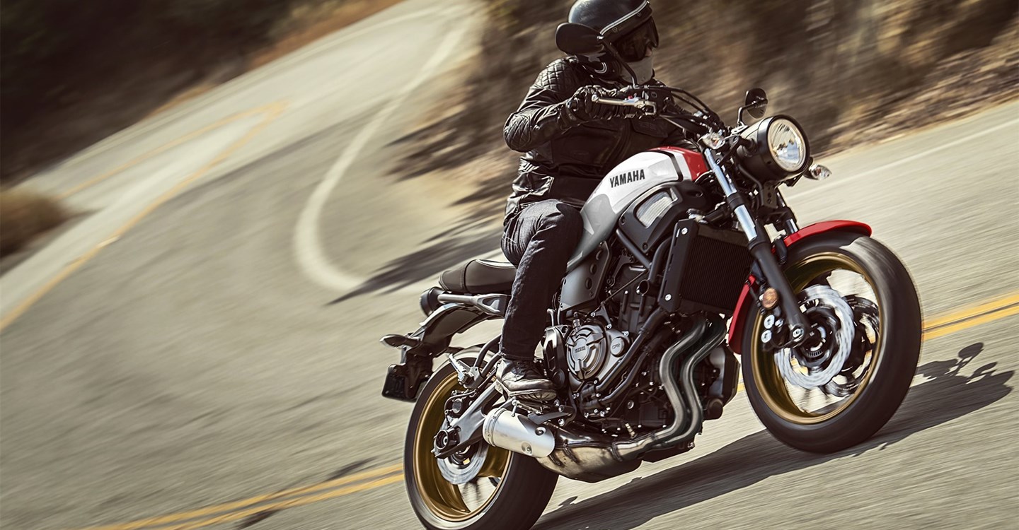 Yamaha XSR700