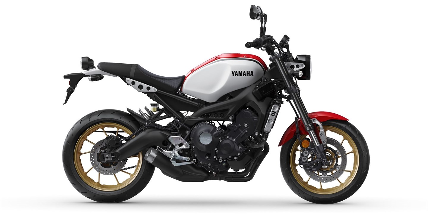 Yamaha XSR900