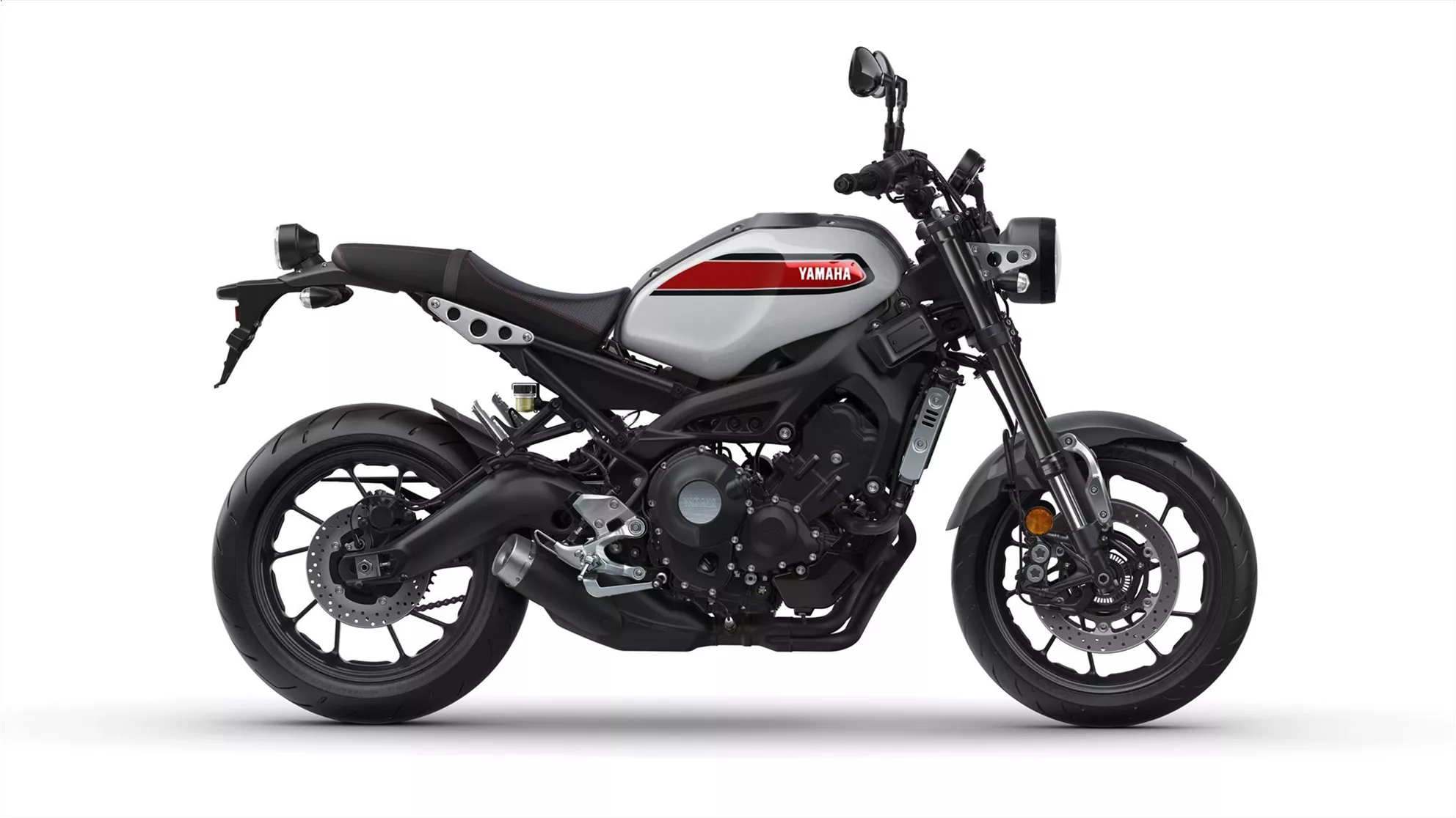 Yamaha XSR900 - Image 5 Yamaha XSR900 - Image 5