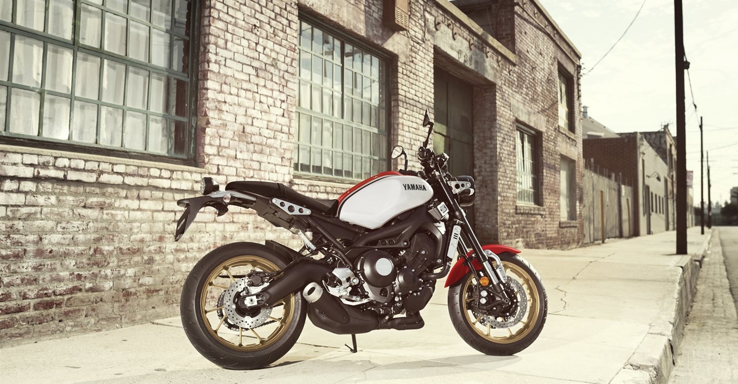 Yamaha XSR900