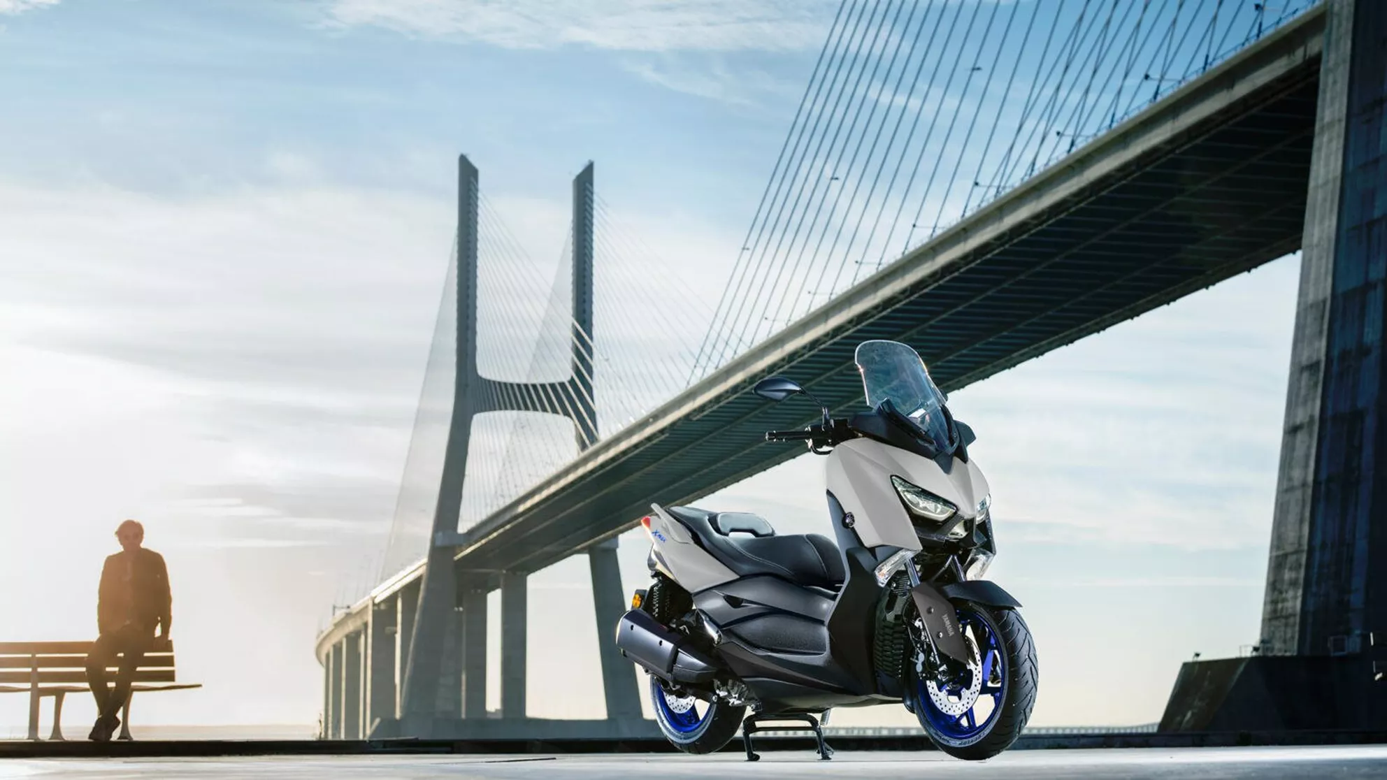 Yamaha XMAX 300 - Image 7 Yamaha XMAX 300 - Image 7