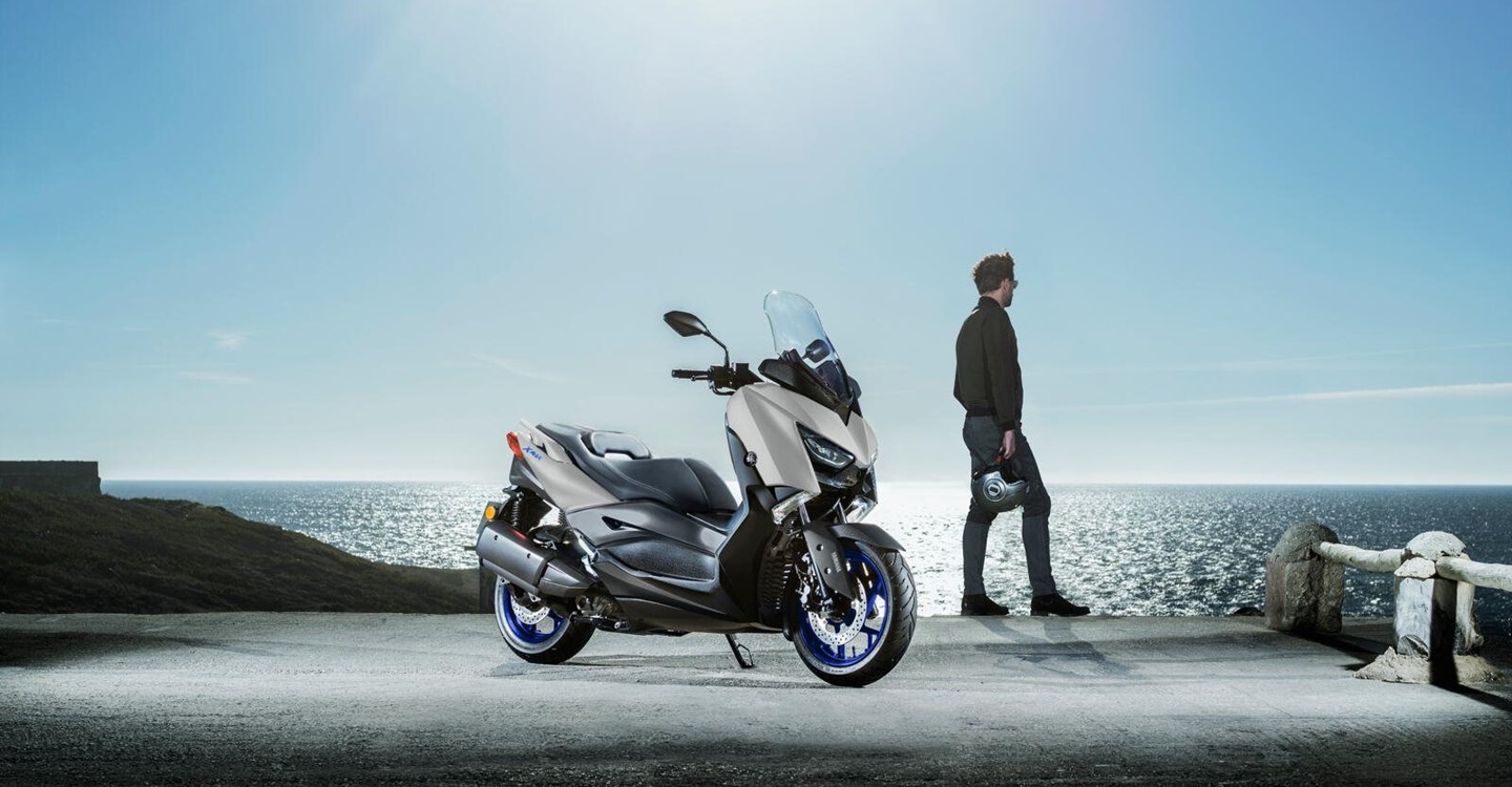 Yamaha XMAX 300