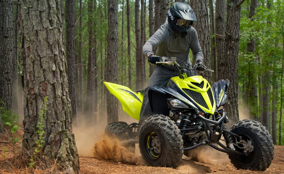 Yamaha YFM700R SE Bild 3: Yamaha YFM700R SE