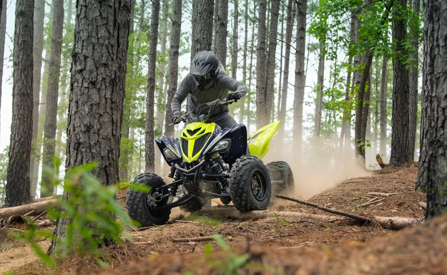Yamaha YFM700R SE Bild 2: Yamaha YFM700R SE