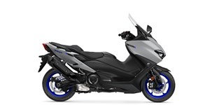 Yamaha TMAX 560 2021 vs Yamaha XMAX 300 2024
