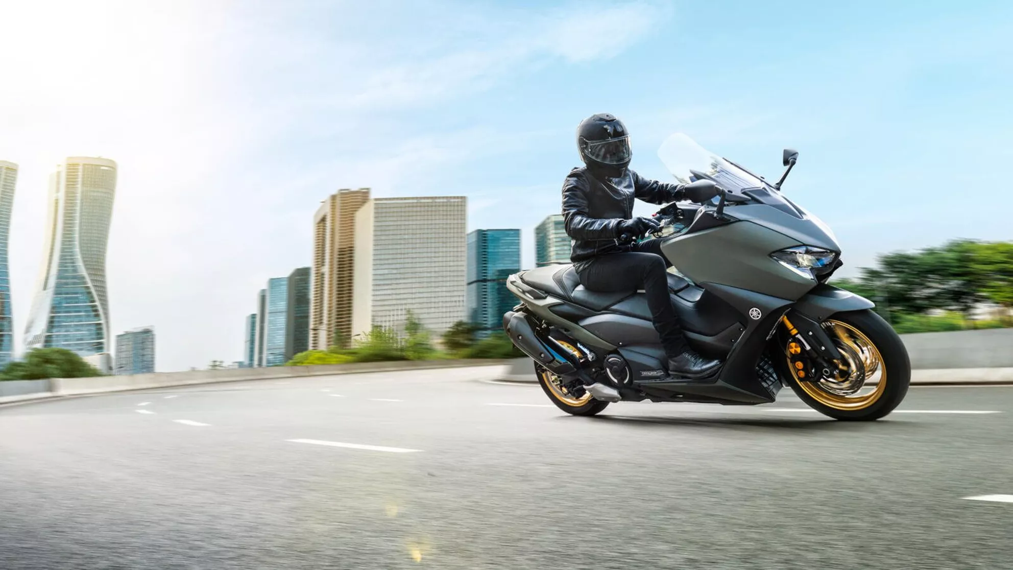 Picture Yamaha TMAX 560 Tech Max
