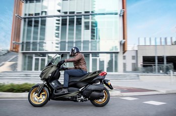 Yamaha XMAX 300 Tech MAX 2021 - Bild 6 Yamaha XMAX 300 Tech MAX 2021 - Bild 6