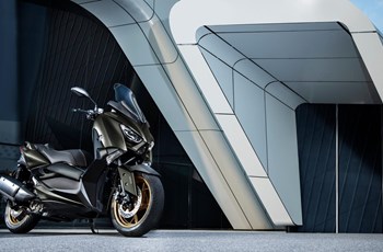 Yamaha XMAX 300 Tech MAX 2021 - Bild 12 Yamaha XMAX 300 Tech MAX 2021 - Bild 12