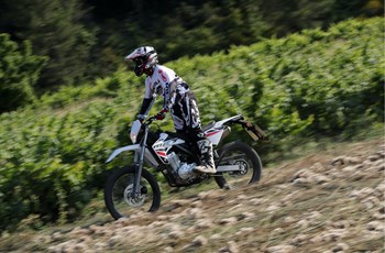 Rieju MRT 125 AC 2021 - Bild 5 Rieju MRT 125 AC 2021 - Bild 5