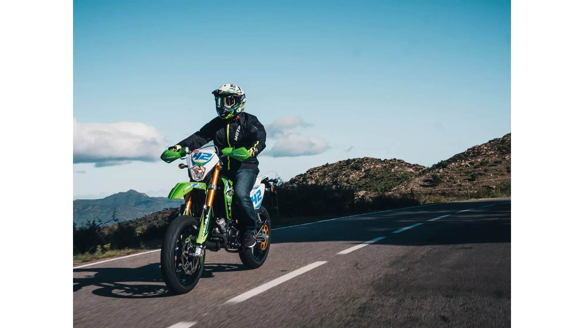 Rieju MRT 50 SM PRO - Image 7 Rieju MRT 50 SM PRO - Image 7