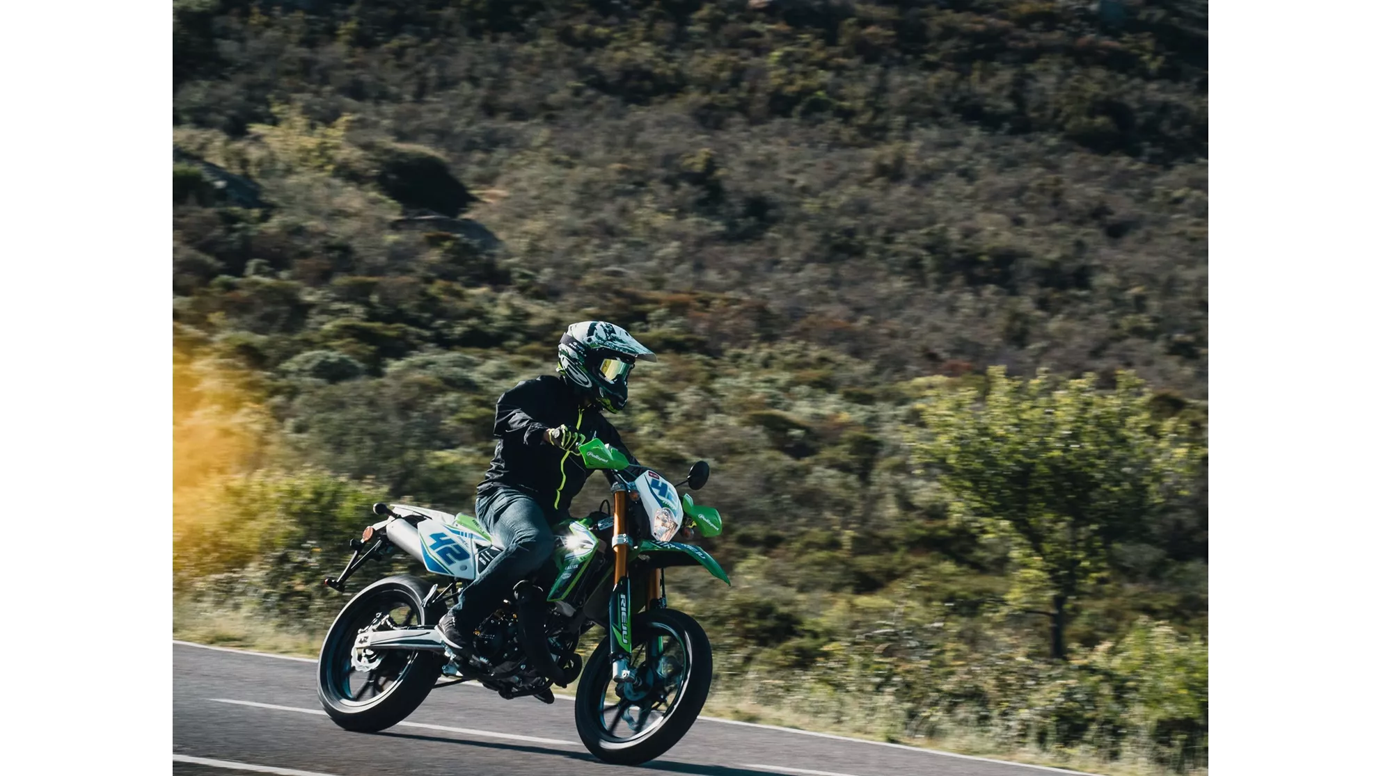 Rieju MRT 50 SM PRO - Image 8 Rieju MRT 50 SM PRO - Image 8