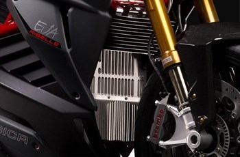 Energica EVA Ribelle RS 2021 - Bild 7