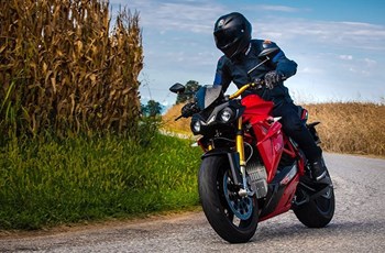 Energica EVA Ribelle RS 2021 - Bild 8