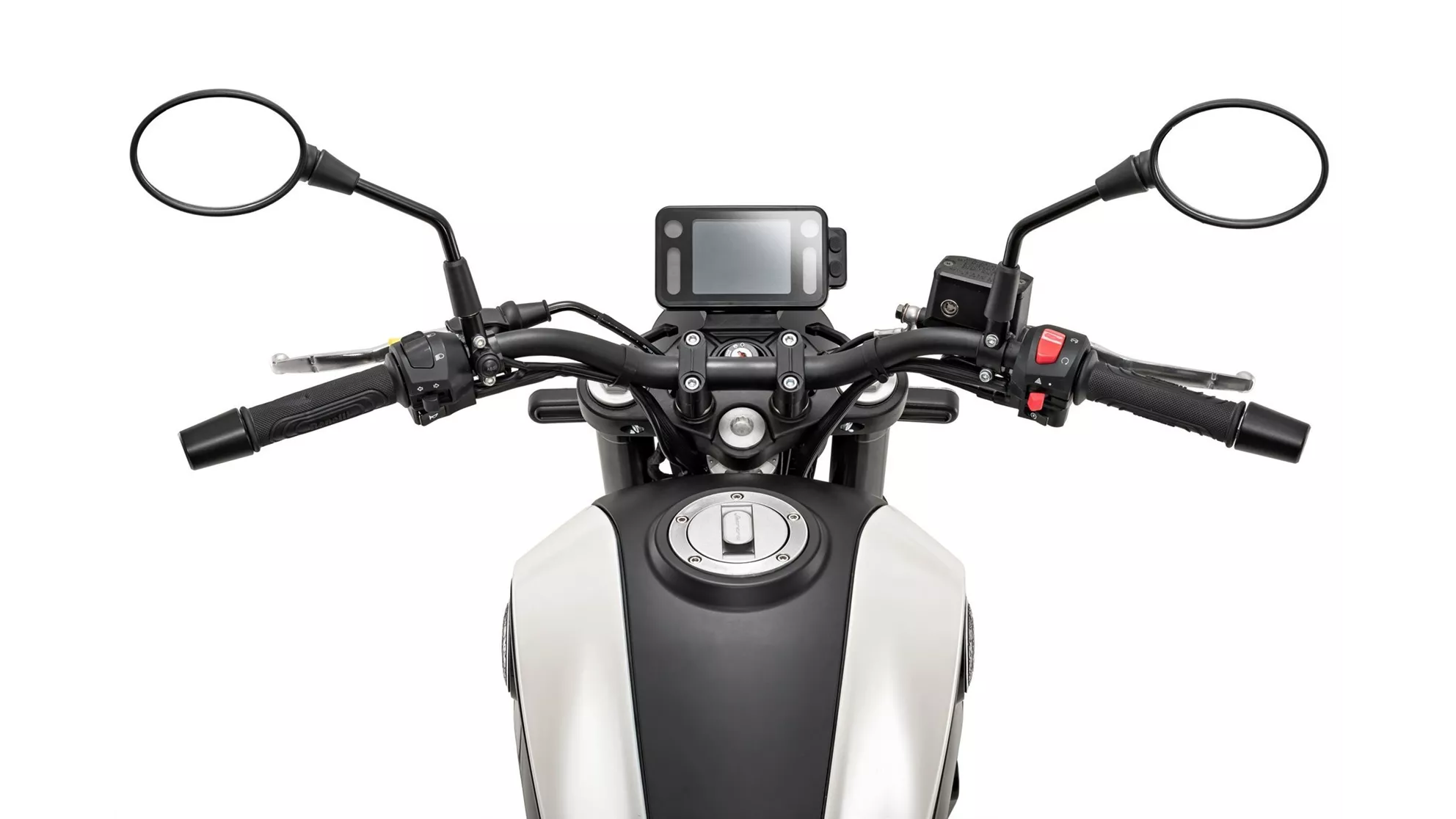 Benelli Leoncino 125 - Image 7 Benelli Leoncino 125 - Image 7