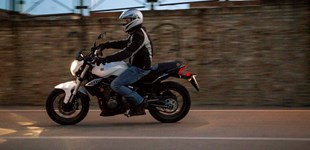 Benelli BN 302 R 2022 vs Benelli BN 302 2021