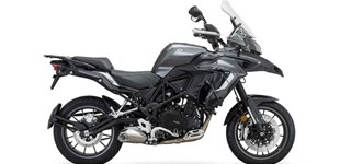 Benelli TRK 502 2021 vs BMW F 750 GS 2020