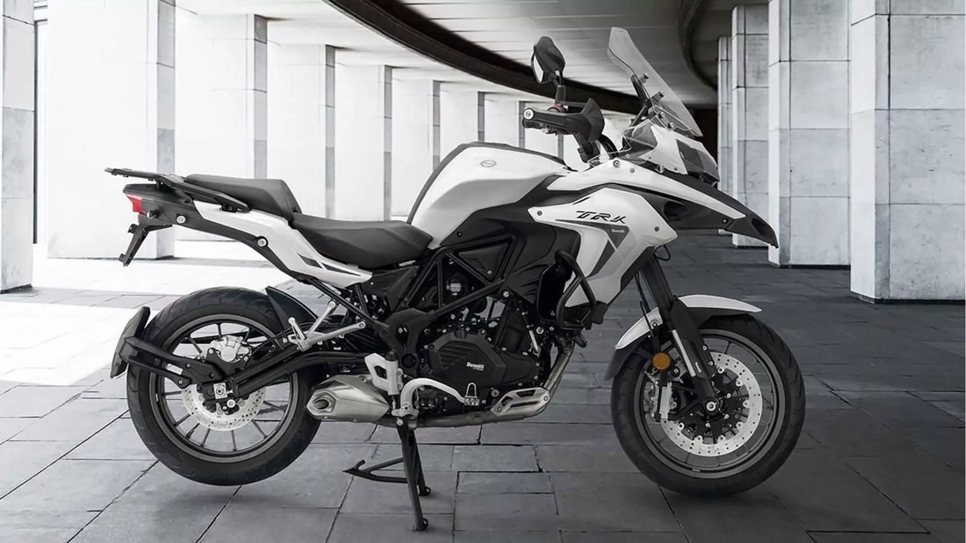Benelli TRK 502 - Image 4 Benelli TRK 502 - Image 4