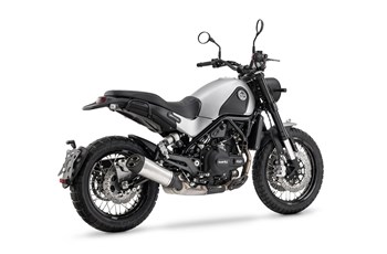 Benelli Leoncino 500 Trail 2021 - Bild 16 Benelli Leoncino 500 Trail 2021 - Bild 16